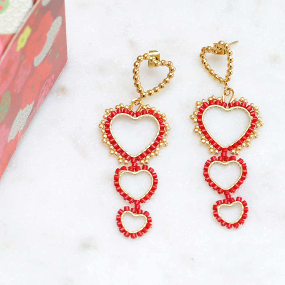 Boucles d’Oreilles en coeur rouge et or en perles de Miyuki